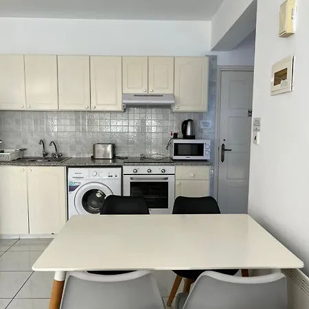 One Bedroom Apartment, Molos Complex - By Imh Travel & Tours شقة *