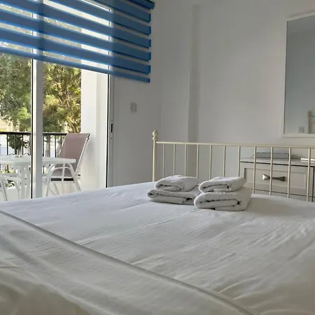 شقة One Bedroom Apartment, Molos Complex - By Imh Travel & Tours